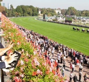 ARC DE TRIOMPHE - HIPPODROME DE CHANTILLY