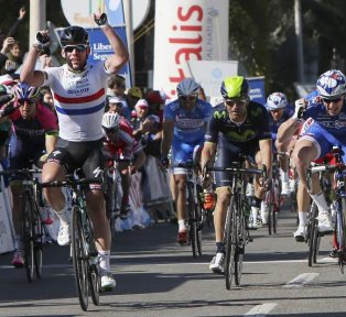 VOLTA AO ALGARVE EM BICICLETA